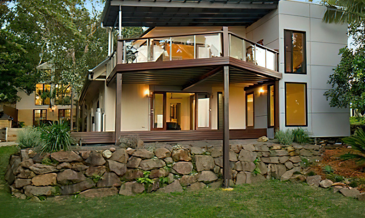 Centenary Drive in Yarooma exterior Sunshine Coast Renovation QLD